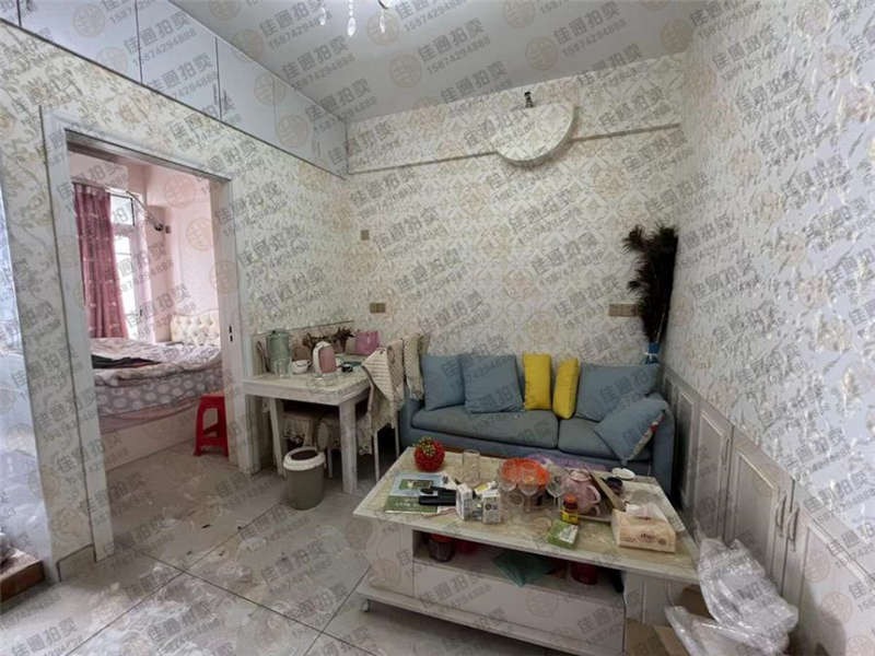 國儲(chǔ)電腦城（國儲(chǔ)城市天地）法拍房2608號房及室內(nèi)家具物品