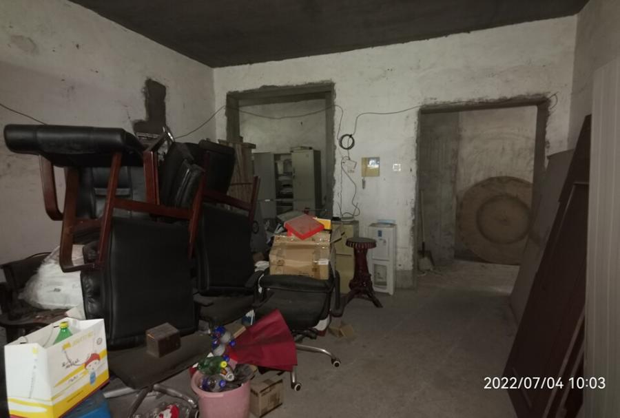 金麓國際小區(qū)（金麓商務(wù)廣場）法拍房3、4棟303