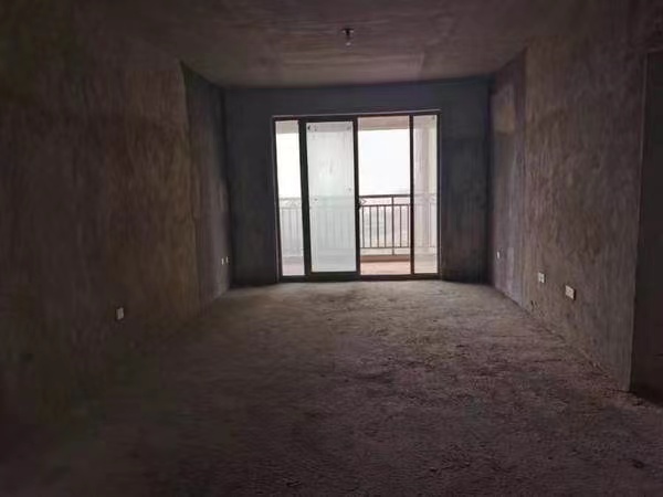 江濱家園華庭苑（華苑）法拍房5棟302室、304室