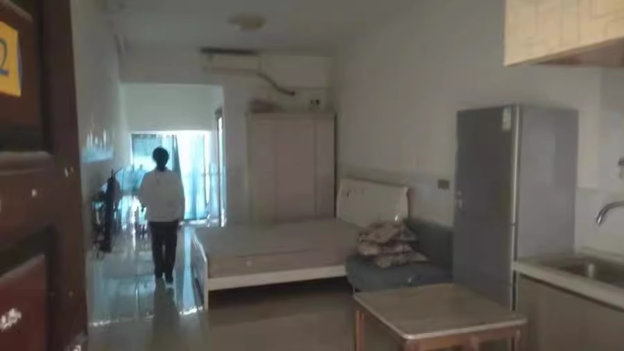 中建芙蓉嘉苑法拍房22、23、27 棟 802 室