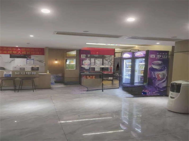 宇成朝陽廣場（美富商業(yè)中心）法拍房T3-180008號(hào)