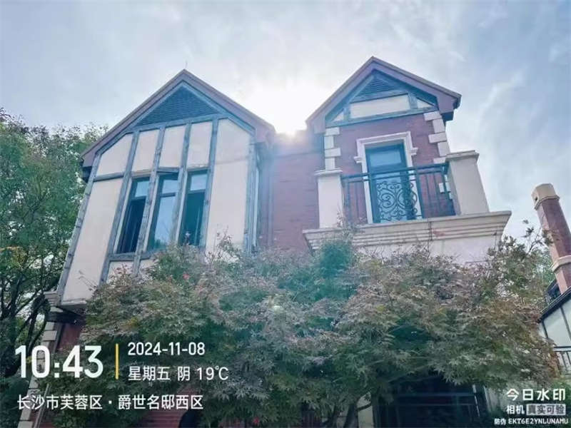 爵世名邸（爵士名?。┓ㄅ姆?27棟102房（別墅）