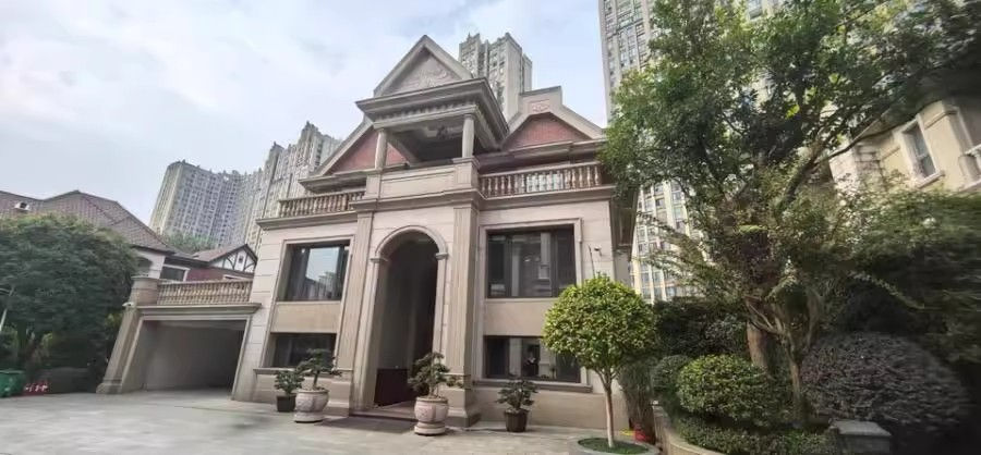 （4折地鐵口精裝大獨(dú)棟 ）美洲故事法拍房F13棟101號(hào)